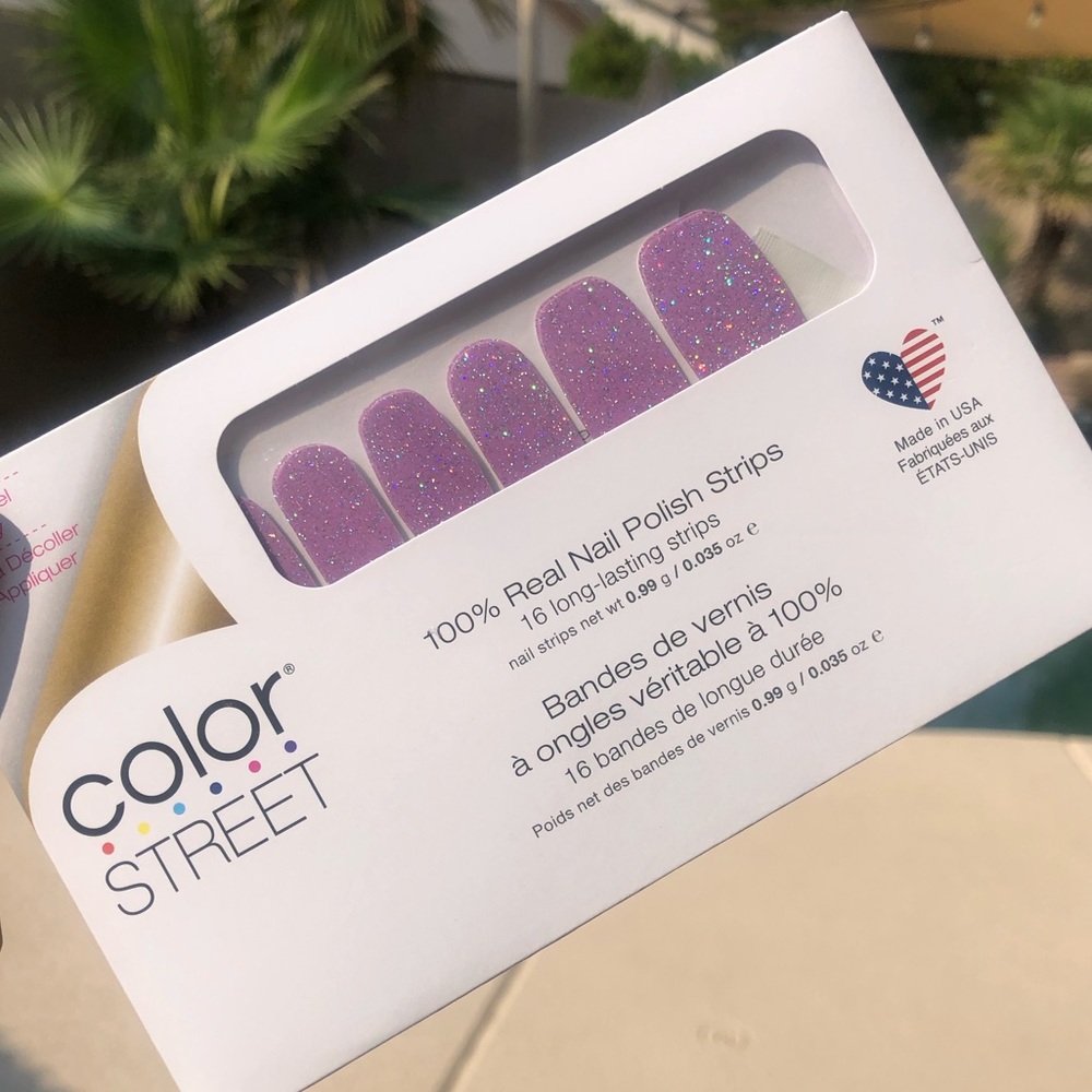 Colorstreet Nail Strips Glamsterdam